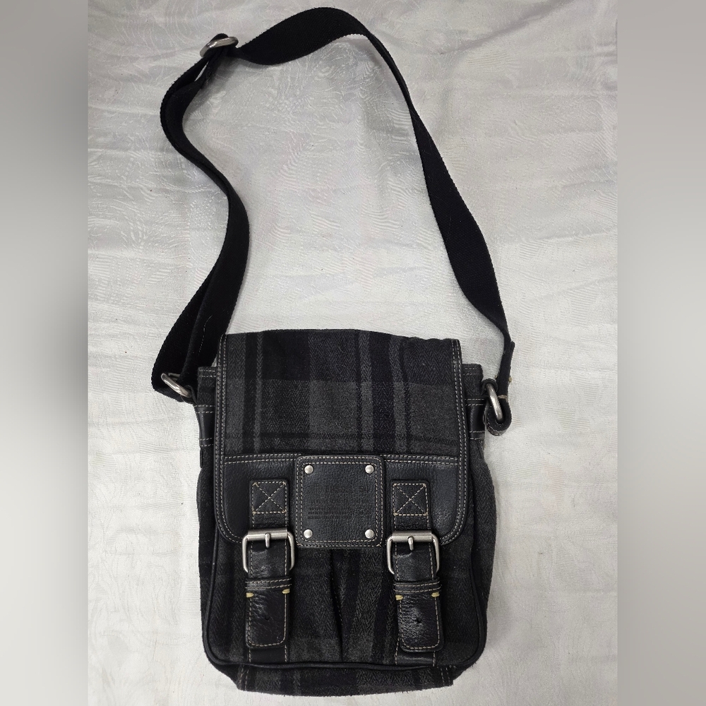 Vintage Fossil 54 Messenger Bag – Plaid Wool & Leather Crossbody